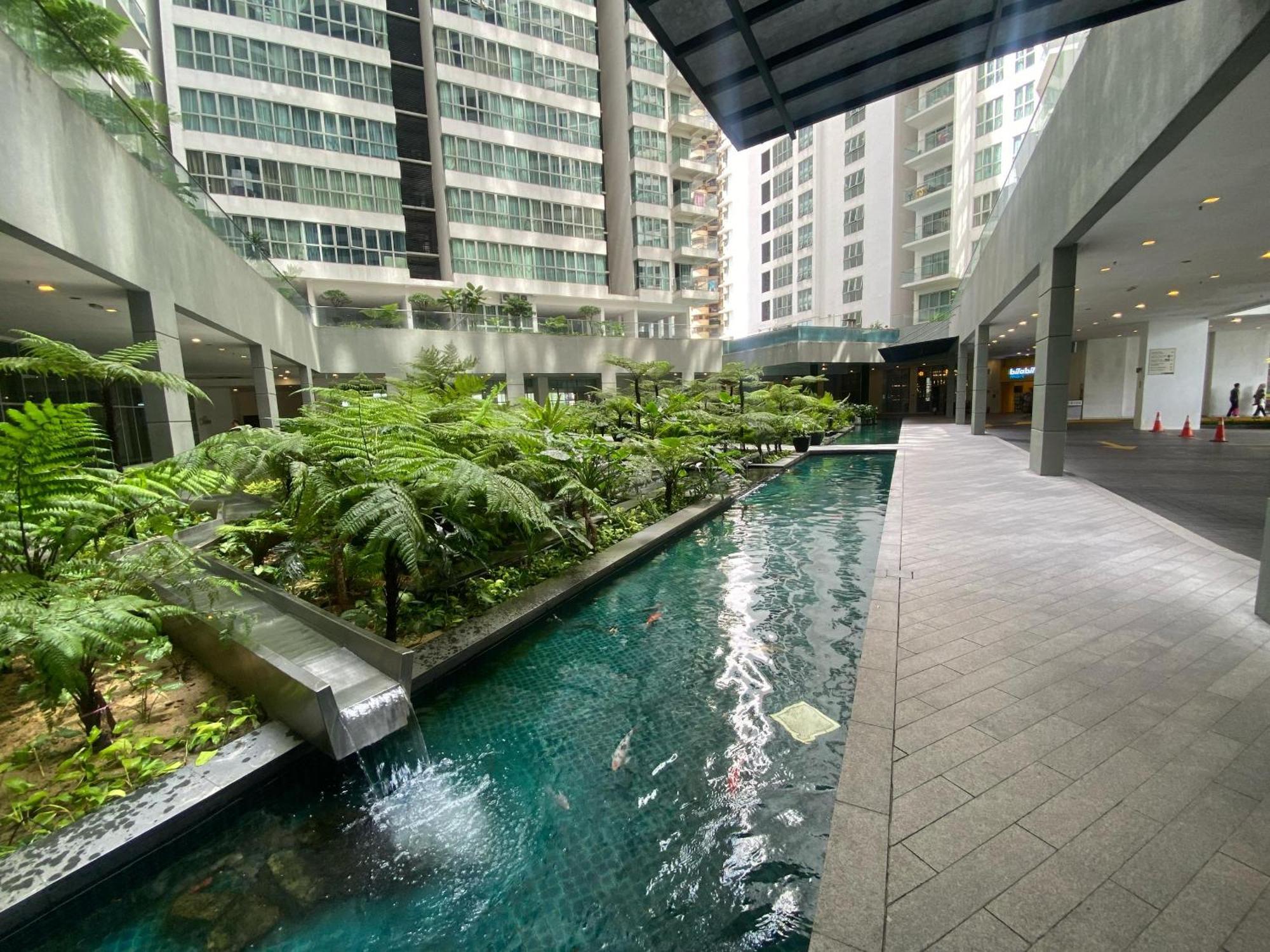 Asrama Infinity Skypool *